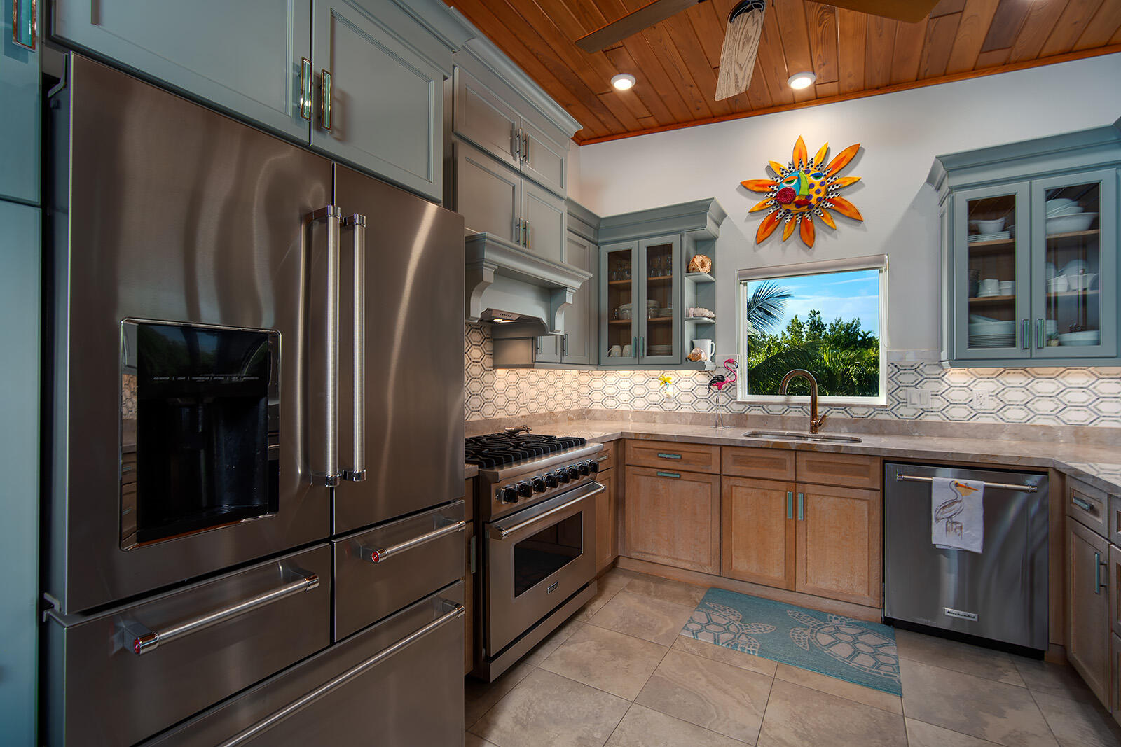 17275 Keystone Road Sugarloaf, FL 33042 - Photo 38 of 69 Double refrigerator