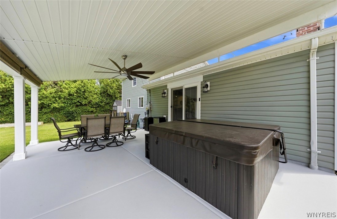 391 Sunset Drive Hamburg, NY 14075 - Photo 7 of 39