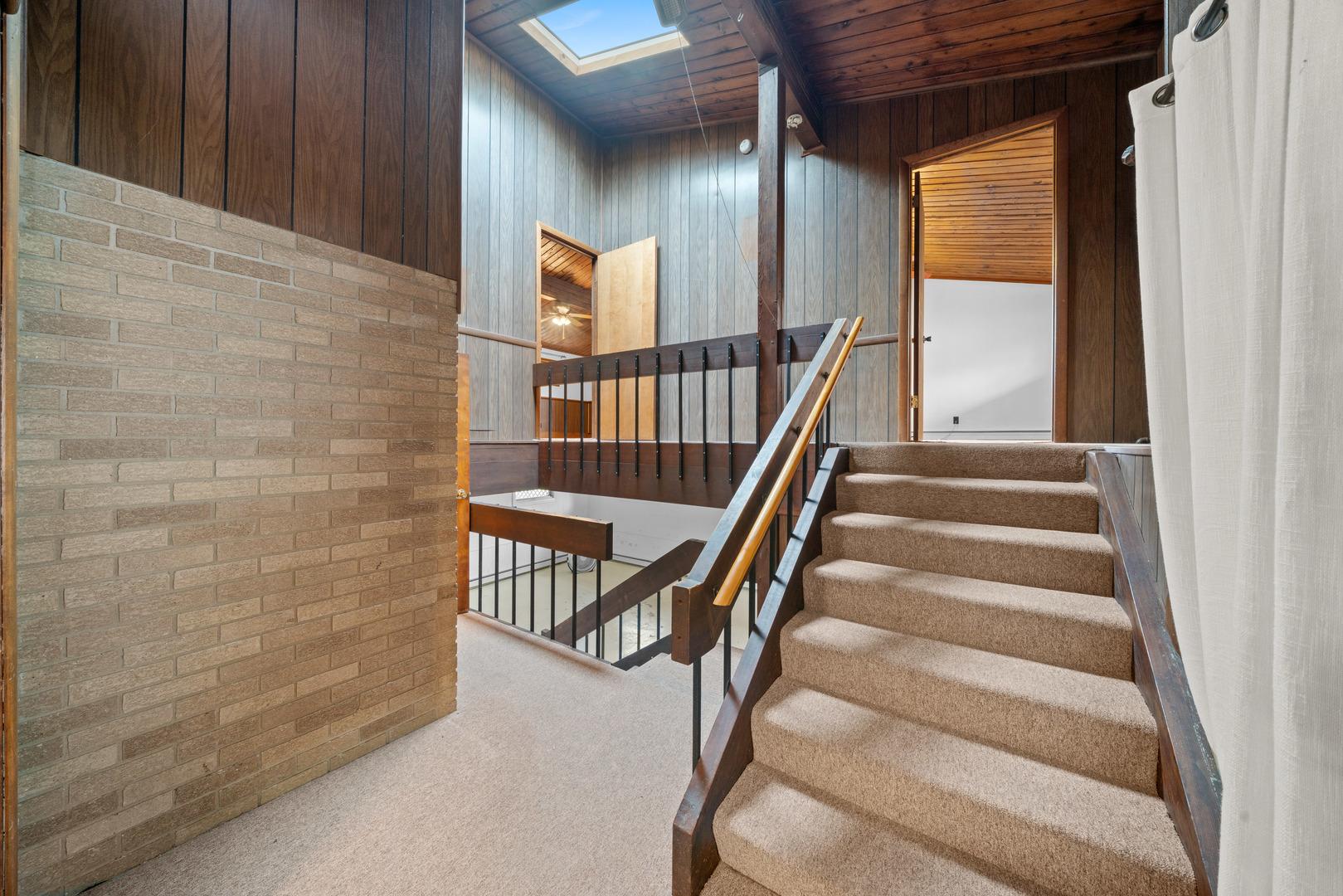 707 East Prairie Street Plano, IL 60545 - Photo 16 of 30 a view of entryway