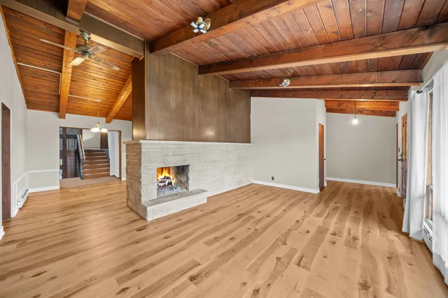 $299,900 | 707 East Prairie Street, Plano, IL 60545