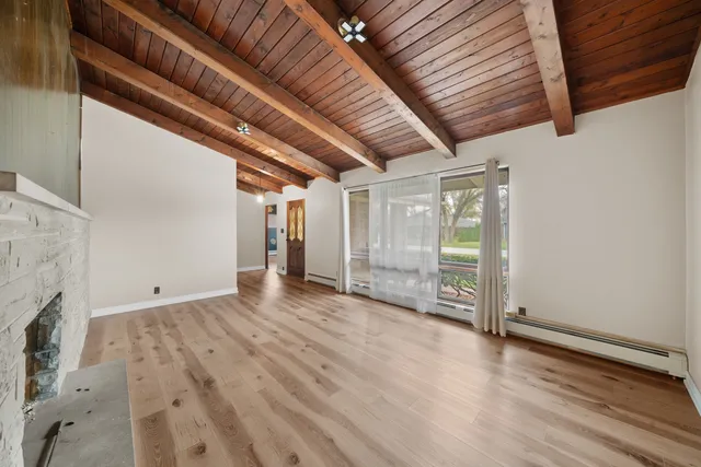 $299,900 | 707 East Prairie Street, Plano, IL 60545