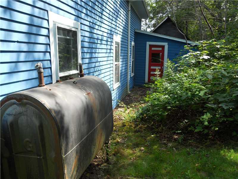 338 Main Road Islesboro, ME 04848 - Photo 11 of 19 Exterior Back.