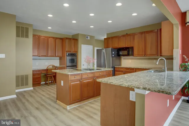 $545,000 | 1223 East Pebblebrook Drive, Greencastle, PA 17225