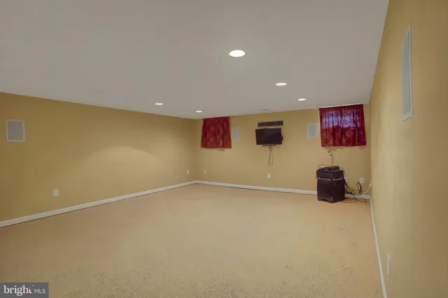 $545,000 | 1223 East Pebblebrook Drive, Greencastle, PA 17225