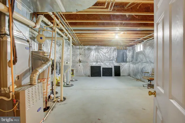 $545,000 | 1223 East Pebblebrook Drive, Greencastle, PA 17225