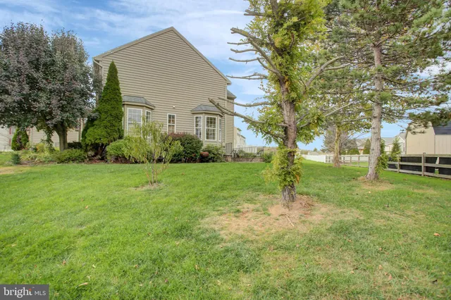 $545,000 | 1223 East Pebblebrook Drive, Greencastle, PA 17225