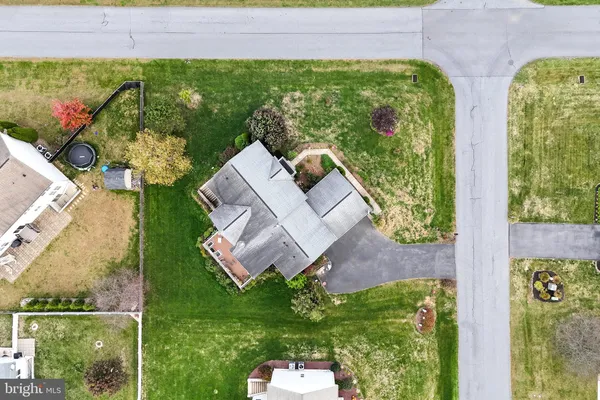 $519,900 | 1223 East Pebblebrook Drive, Greencastle, PA 17225