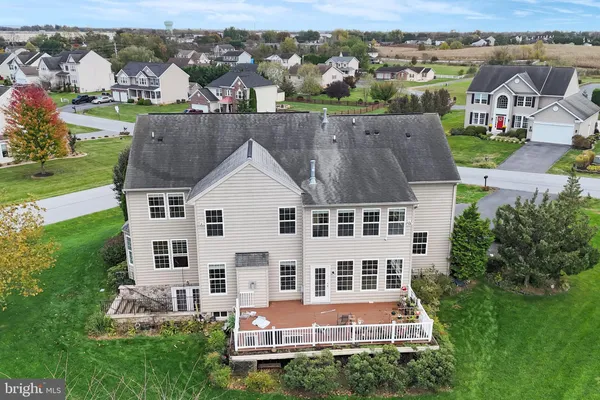 $519,900 | 1223 East Pebblebrook Drive, Greencastle, PA 17225