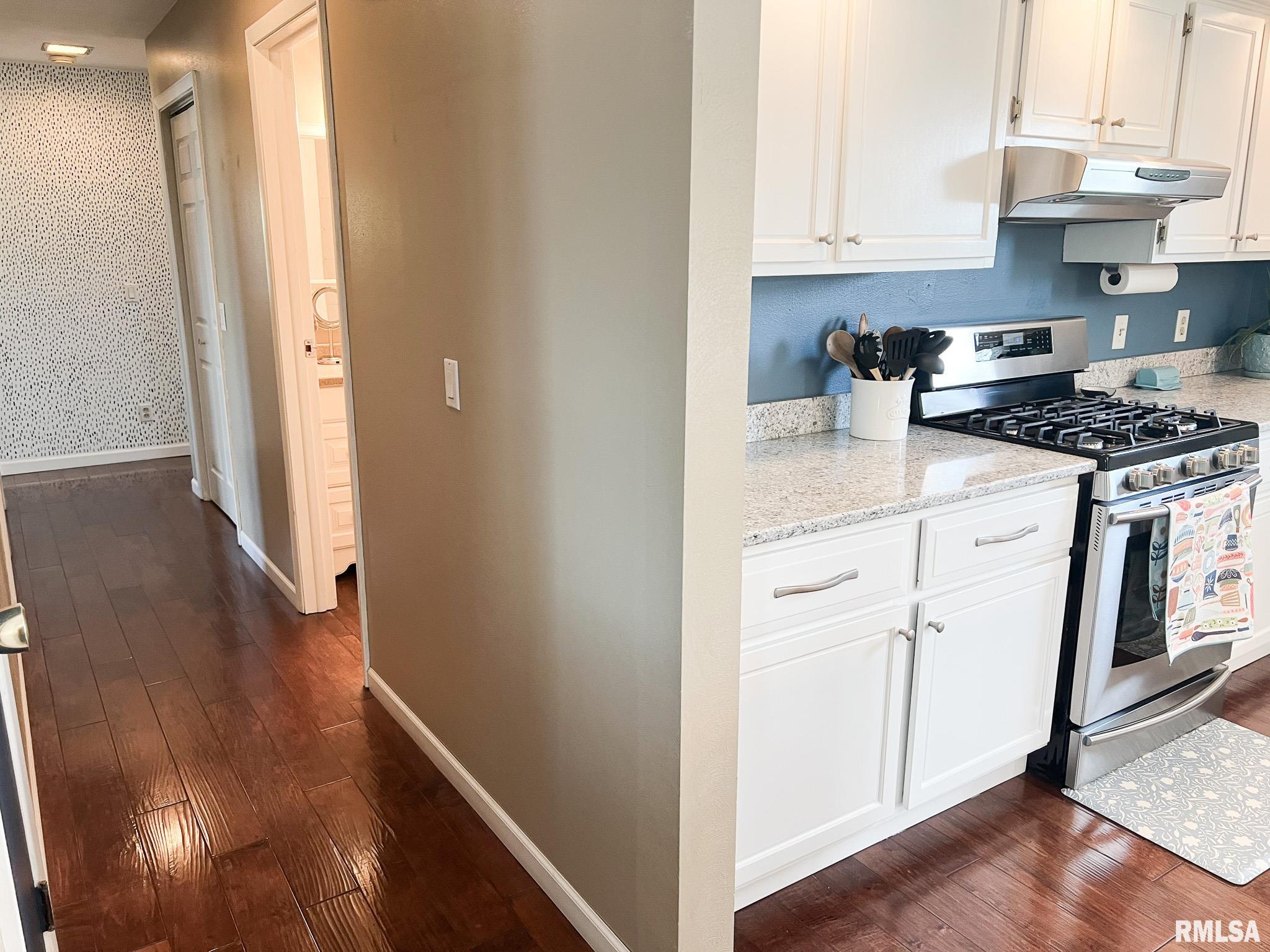 2201 Oak Drive Eureka, IL 61530 - Photo 23 of 73