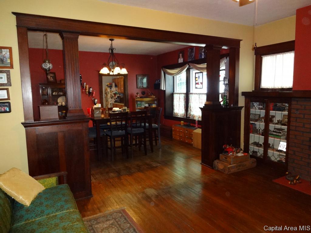 2016 South 4th Street Springfield, IL 62703 - Photo 5 of 36