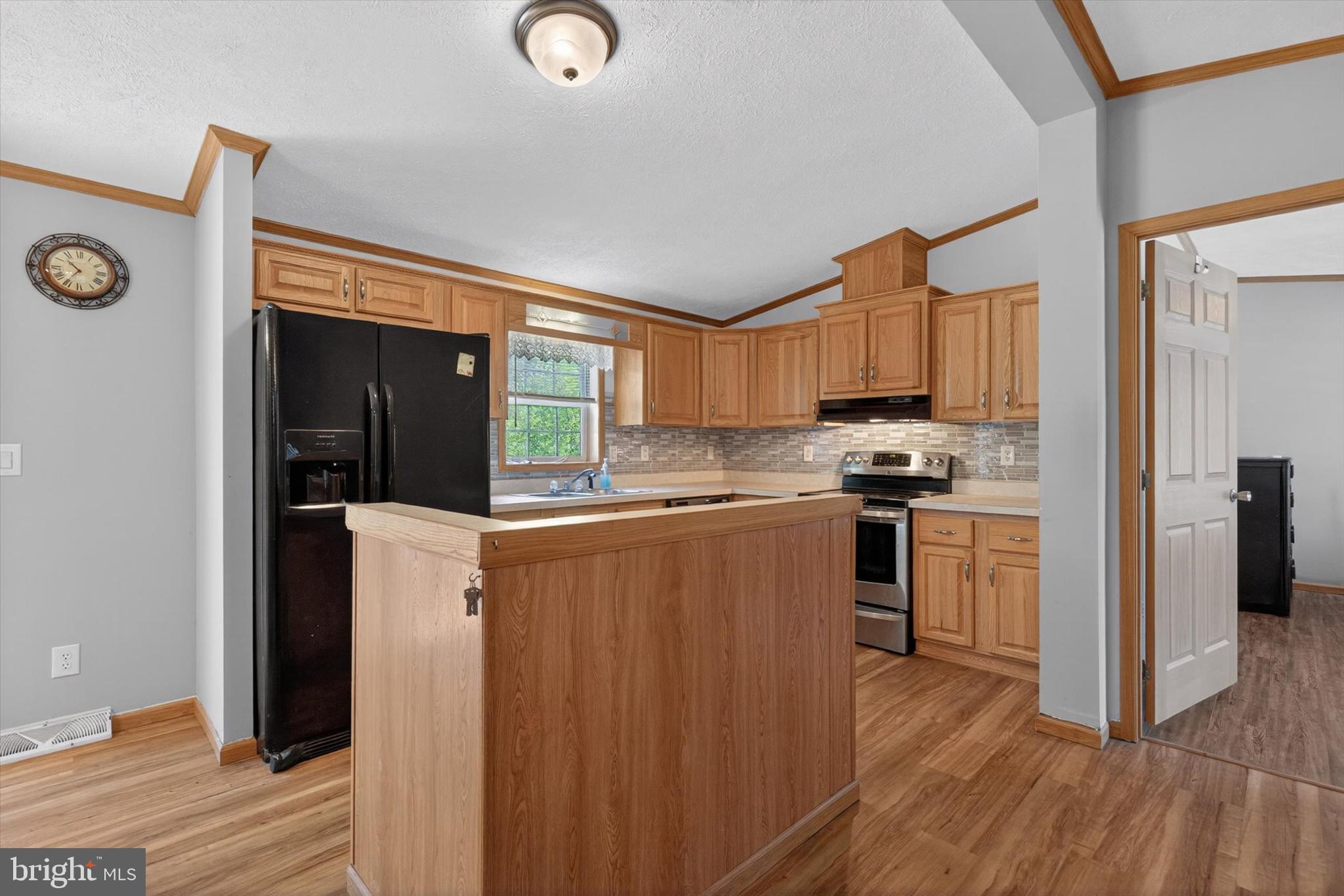 910 Pines Road Etters, PA 17319 - Photo 5 of 25