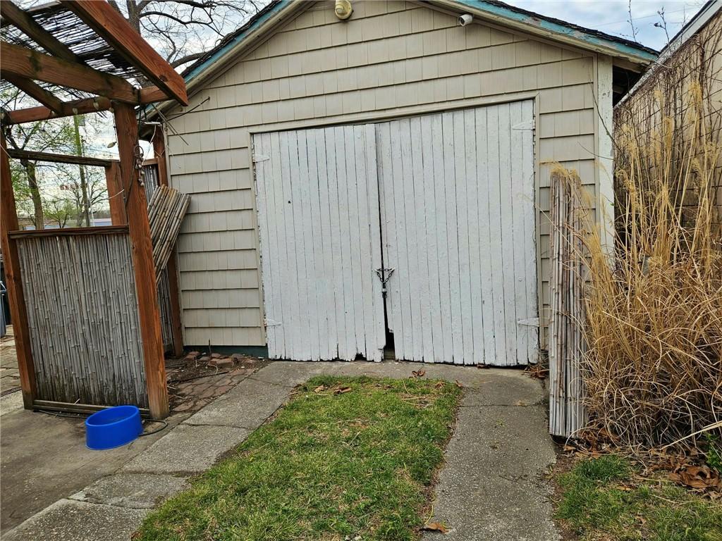 1010 West 3rd Street Pittsburg, KS 66762 - Photo 15 of 16