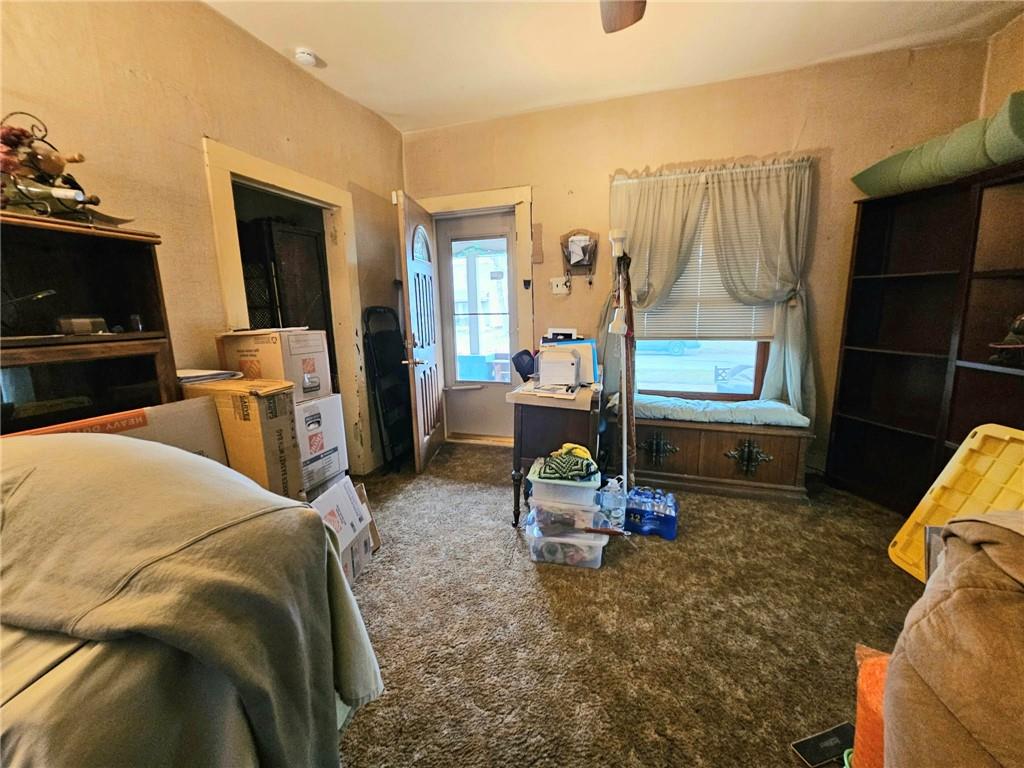 1010 West 3rd Street Pittsburg, KS 66762 - Photo 2 of 16