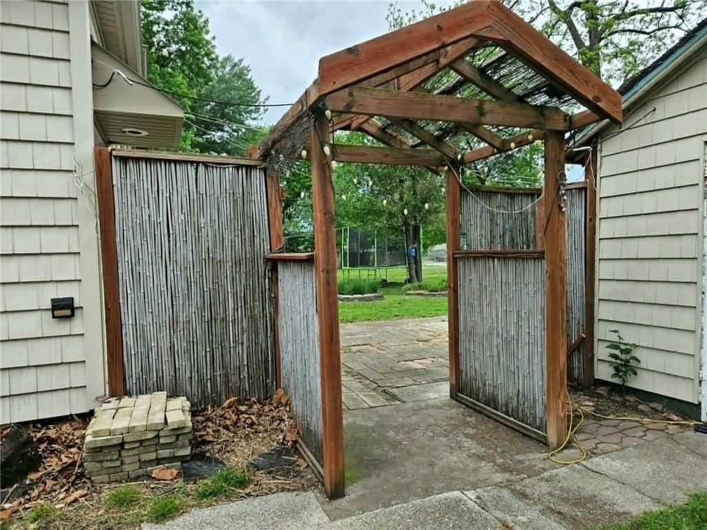 1010 West 3rd Street Pittsburg, KS 66762 - Photo 9 of 16