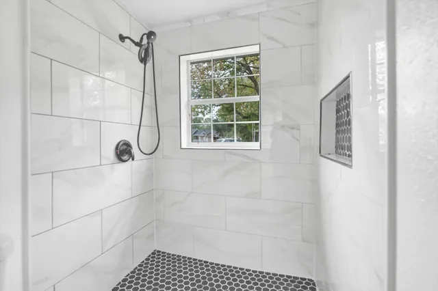 $175,000 | 3510 Brooks Street, Dayton, TX 77535