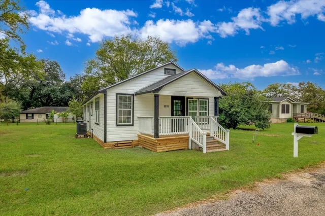 $175,000 | 3510 Brooks Street, Dayton, TX 77535