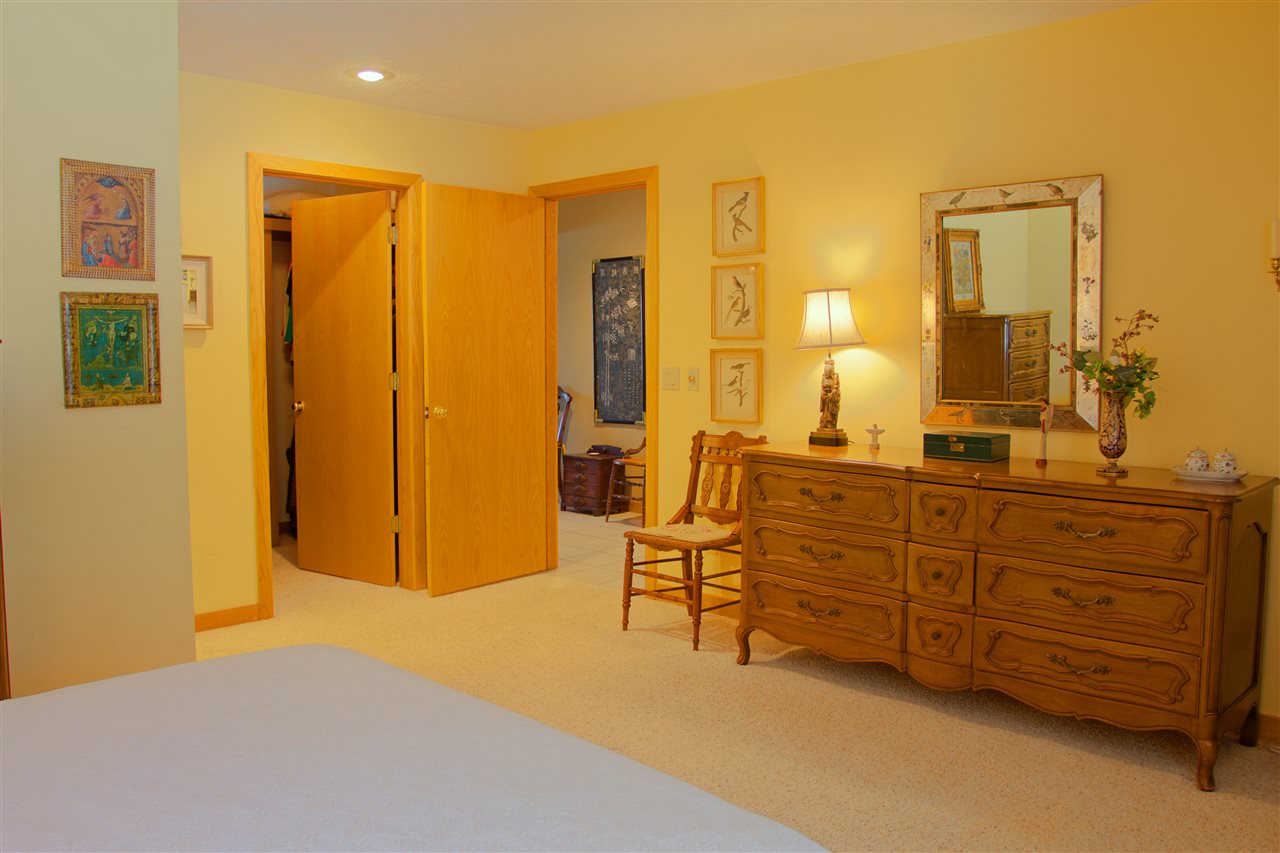 6534 Mission Ridge Traverse City, MI 49686 - Photo 19 of 31 1872274-18.JPG