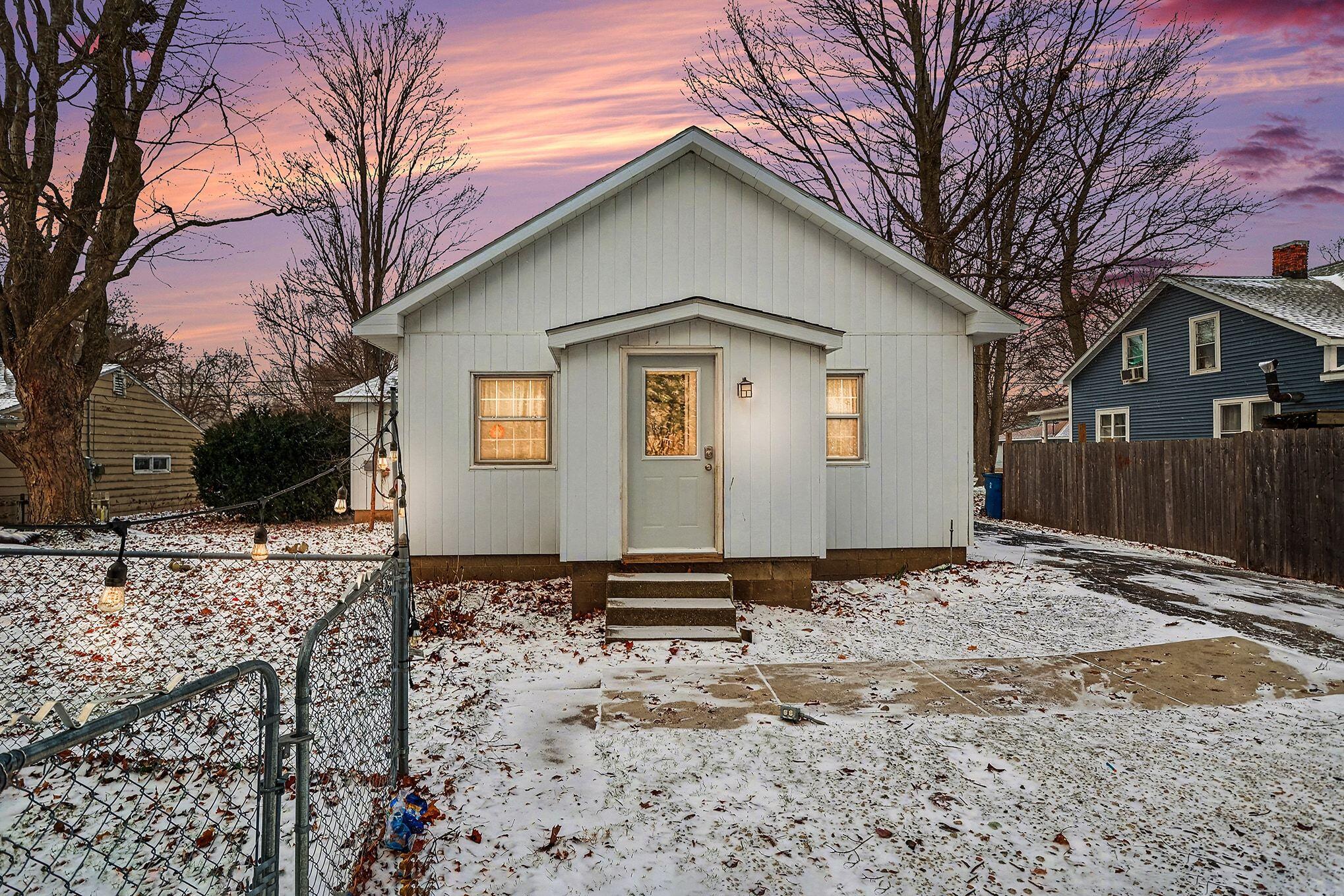 88 North Sprague Street Coldwater, MI 49036 - Photo 17 of 18 002_ds9a0077-twilight_566