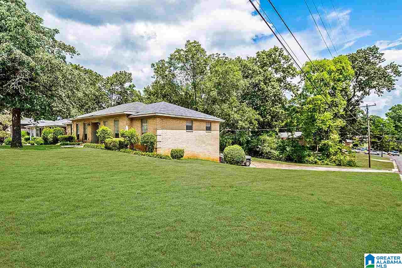 816 4th Avenue Fairfield, AL 35064 - Photo 2 of 12