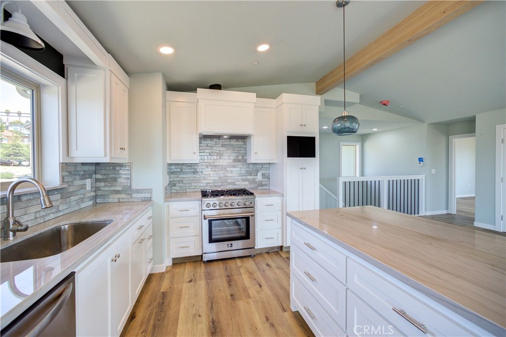 396 Castle Street Cambria, CA 93428 - Photo 25 of 74