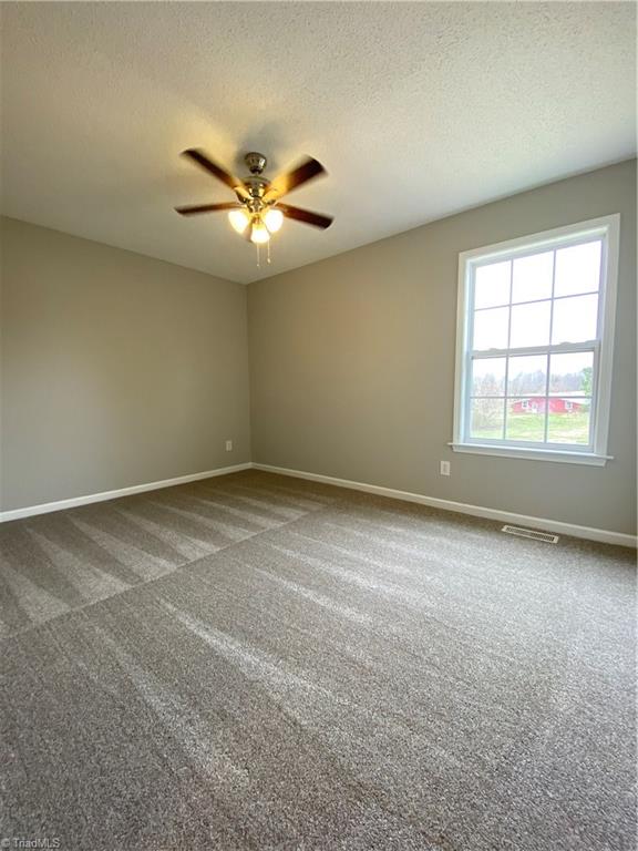 1508 Gibbs Road Reidsville, NC 27320 - Photo 8 of 11 Gallery Image 8