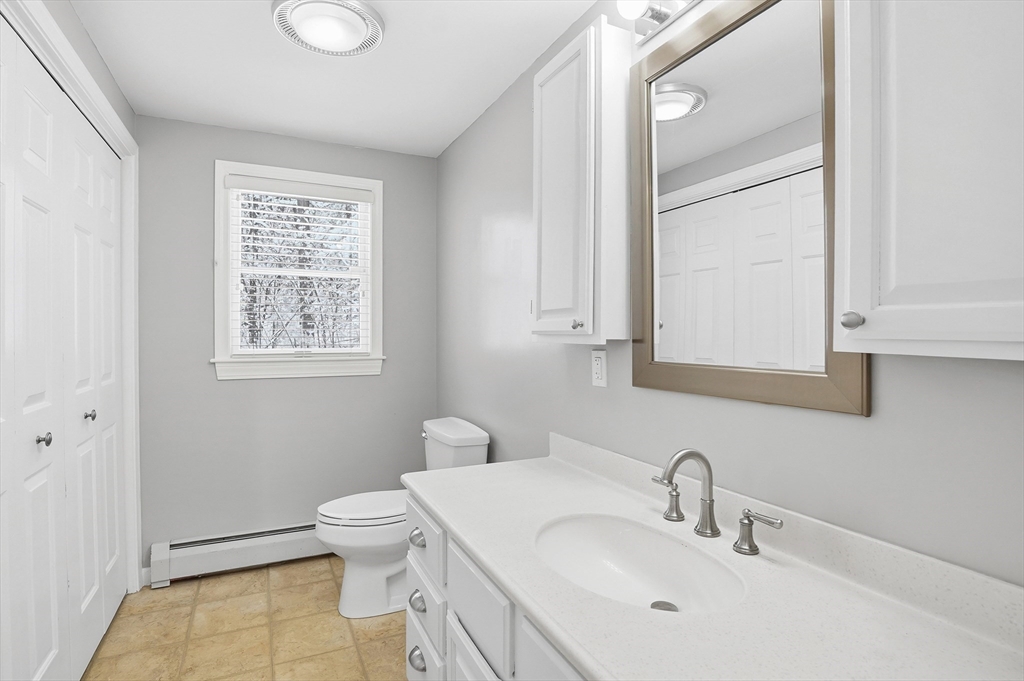 2 Chesterfield Street Framingham, MA 01701 - Photo 11 of 32