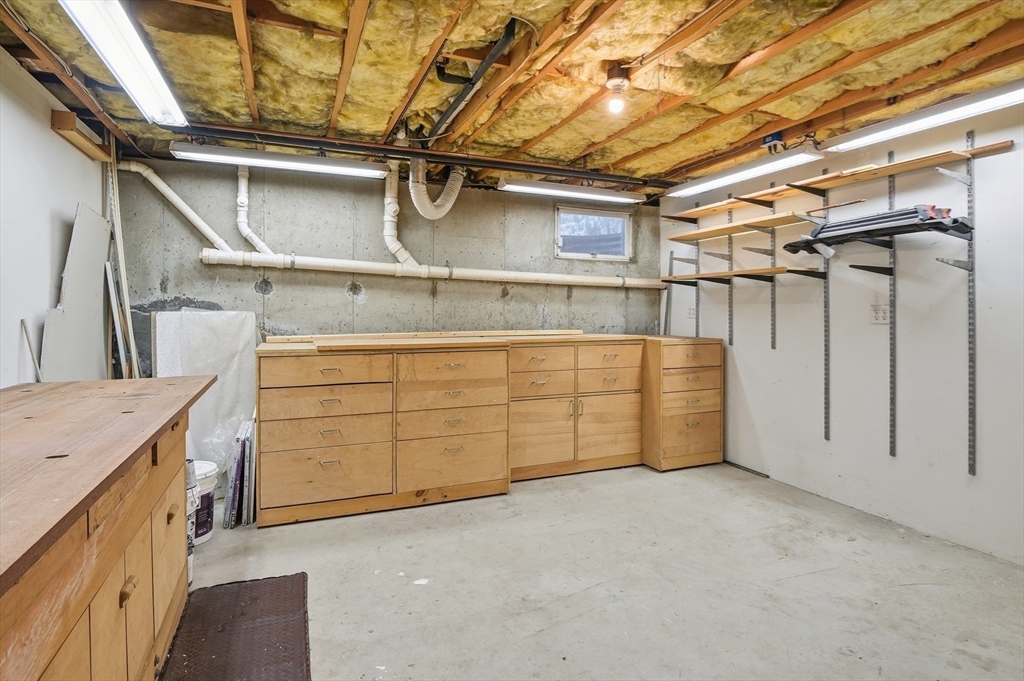 2 Chesterfield Street Framingham, MA 01701 - Photo 25 of 32