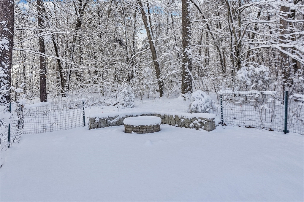 2 Chesterfield Street Framingham, MA 01701 - Photo 29 of 32