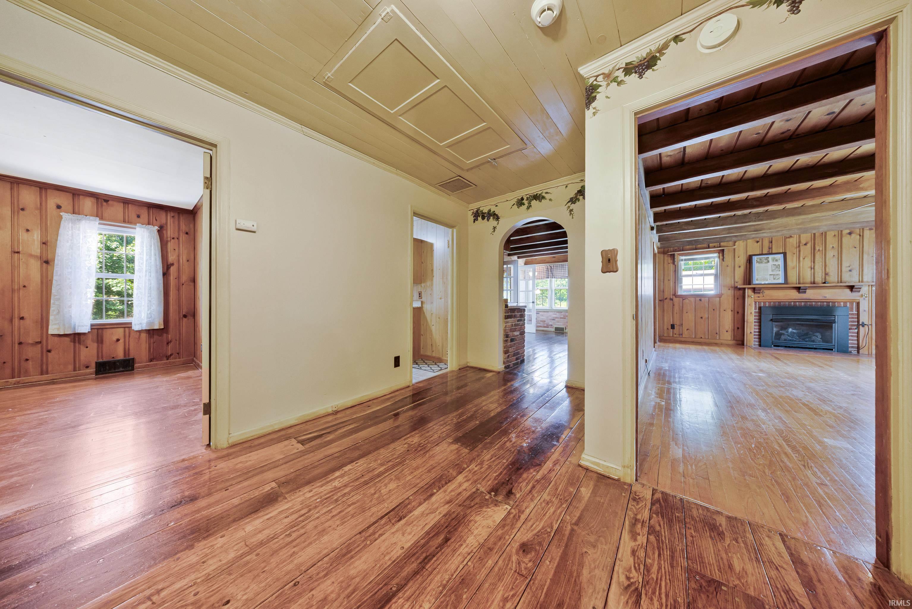 2304 East Lake Road Princeton, IN 47670 - Photo 15 of 31 Gallery Image 15