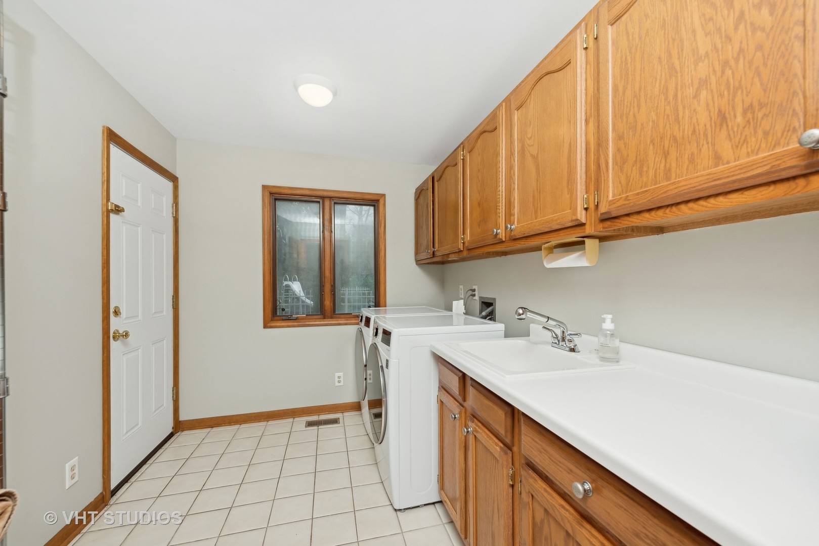 28898 Rivers Edge Drive Cary, IL 60013 - Photo 14 of 45