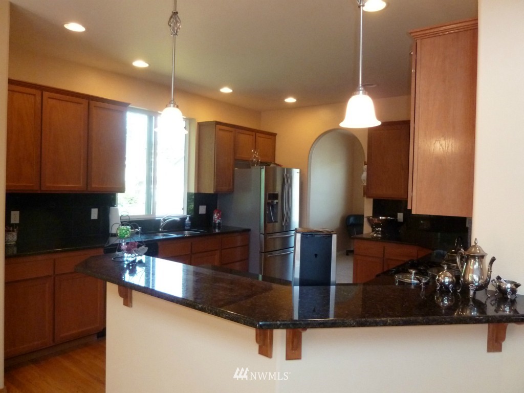 3808 160th Place Southeast Bothell, WA 98012 - Photo 5 of 15