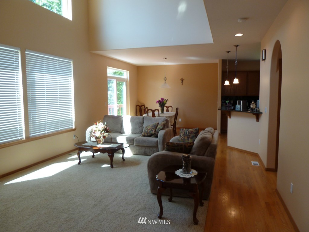 3808 160th Place Southeast Bothell, WA 98012 - Photo 6 of 15
