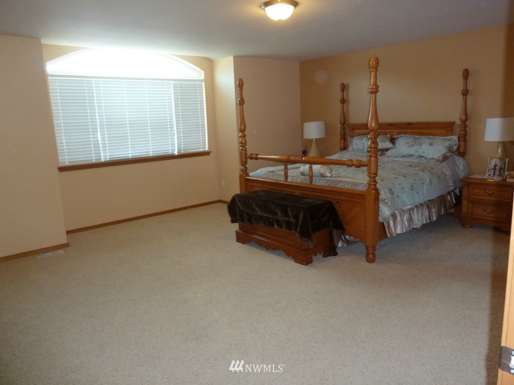 3808 160th Place Southeast Bothell, WA 98012 - Photo 10 of 15
