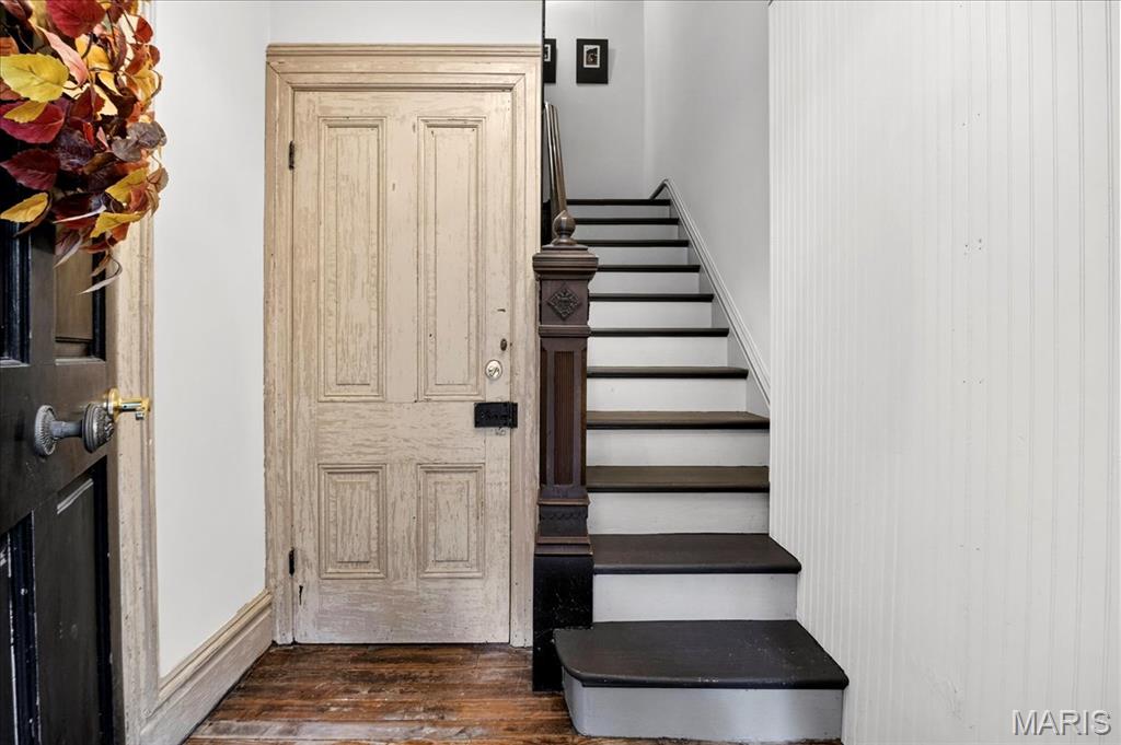 1010 Allen Avenue, Unit 2F St. Louis, MO 63104 - Photo 1 of 52