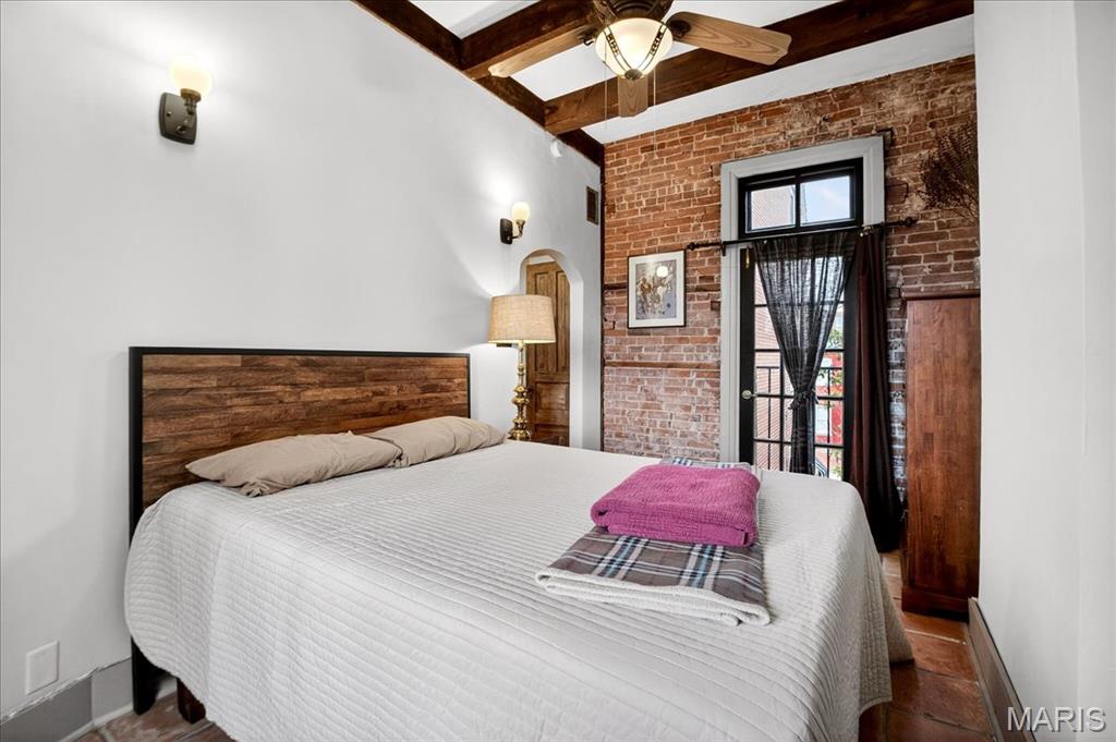 1010 Allen Avenue, Unit 2F St. Louis, MO 63104 - Photo 14 of 44