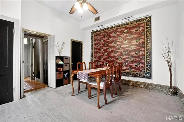 $2,200 | 1010 Allen Avenue, Unit 2F, St. Louis, MO 63104