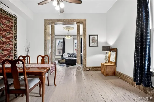 $1,950 | 1010 Allen Avenue, Unit 2F, St. Louis, MO 63104