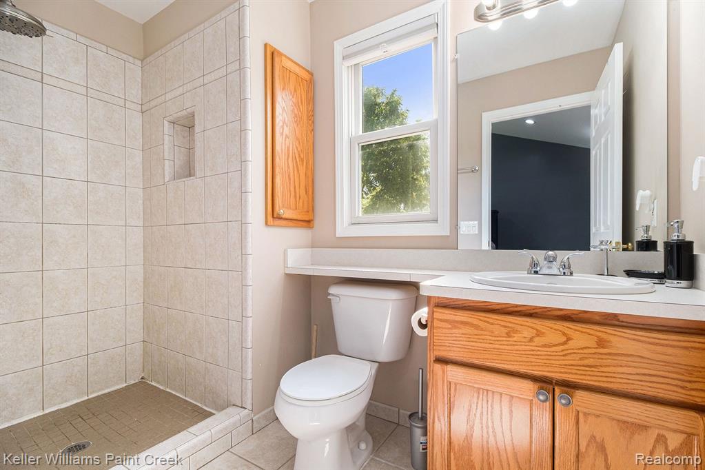 3141 Hessel Avenue Rochester Hills, MI 48307 - Photo 15 of 32