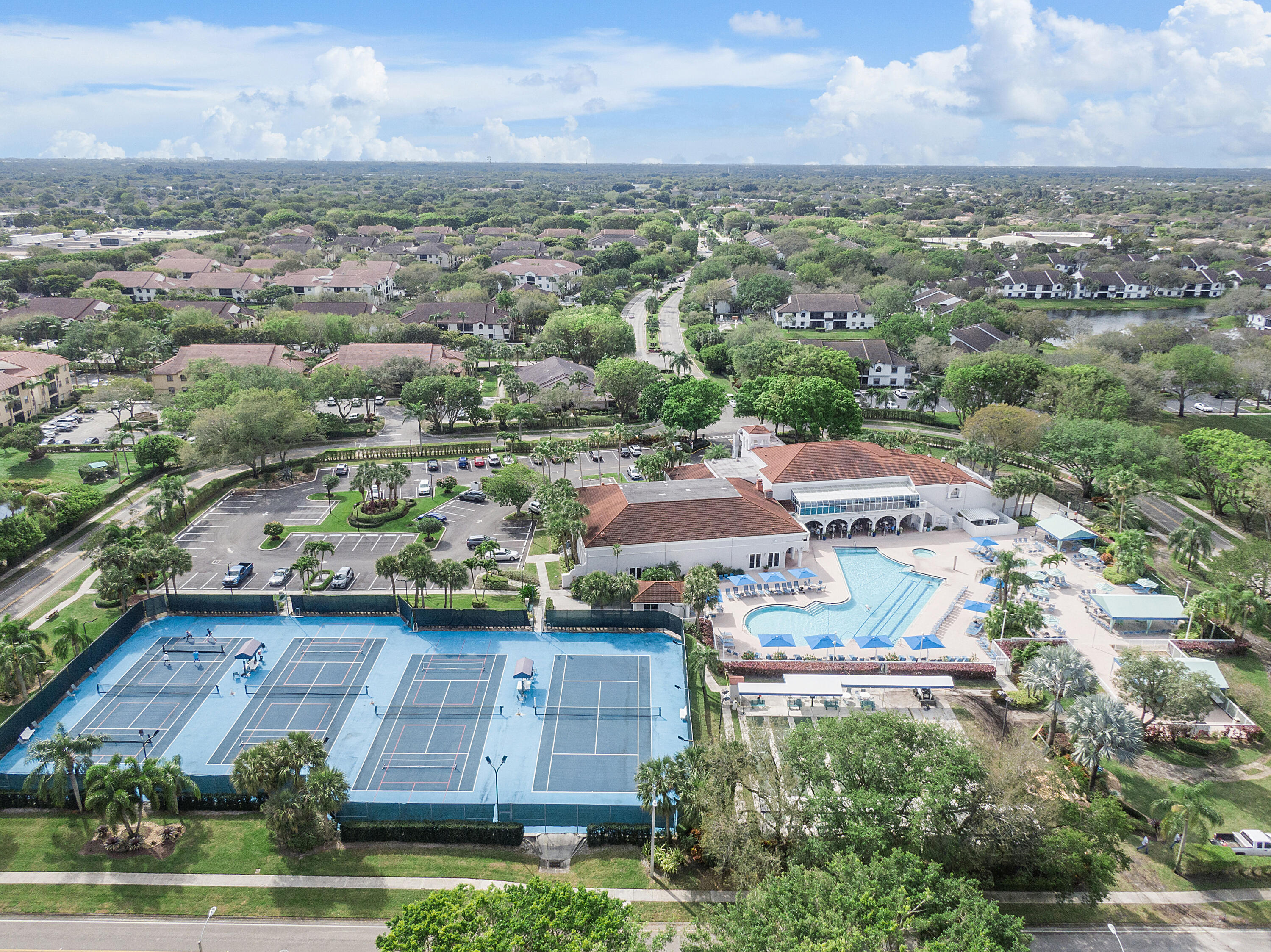 5153 Floria Drive, Unit V Boynton Beach, FL 33437 - Photo 37 of 39 an aerial view of residential houses with outdoor space and river