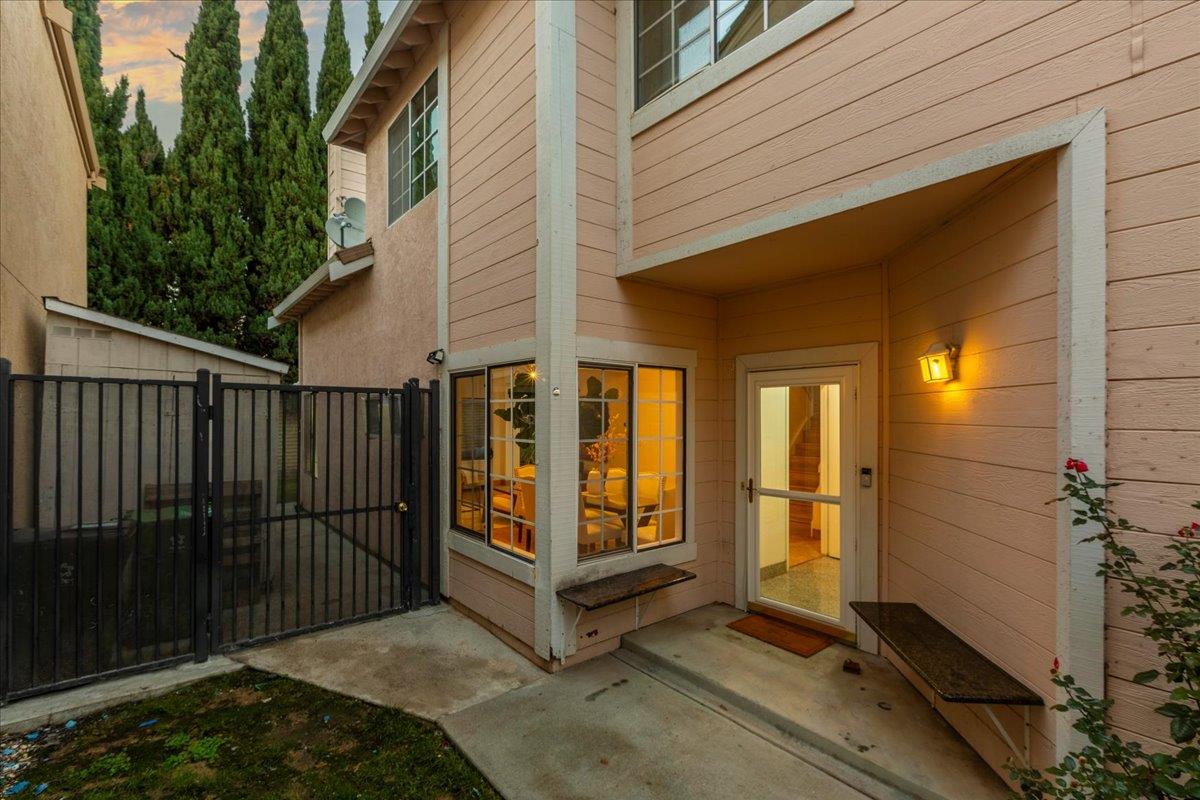 239 Kerry Common Fremont, CA 94536 - Photo 38 of 46