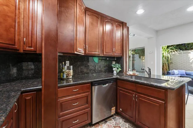 $1,498,000 | 239 Kerry Common, Fremont, CA 94536