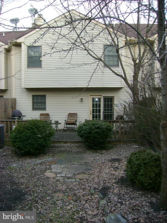 1841 Spring Ridge Lane Lancaster, PA 17603 - Photo 3 of 3 Gallery Image 3