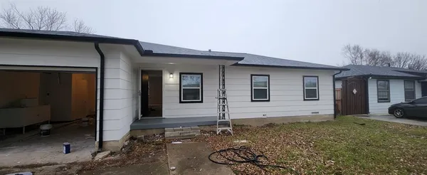 $1,800 | 1227 Westmoreland Drive, McKinney, TX 75069