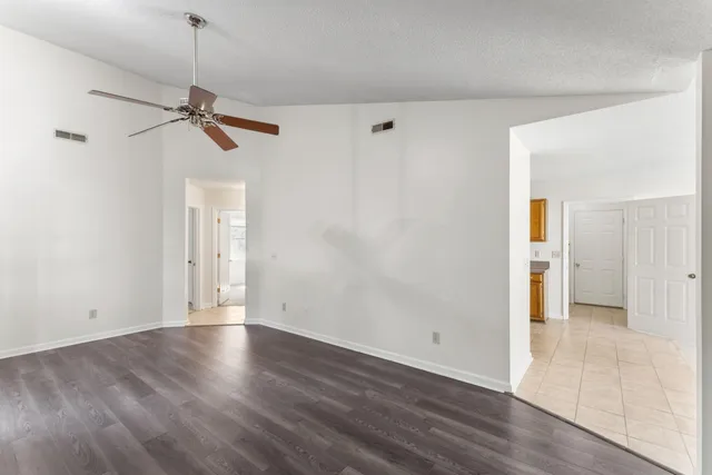 $289,000 | 135 Commons Way, Goose Creek, SC 29445