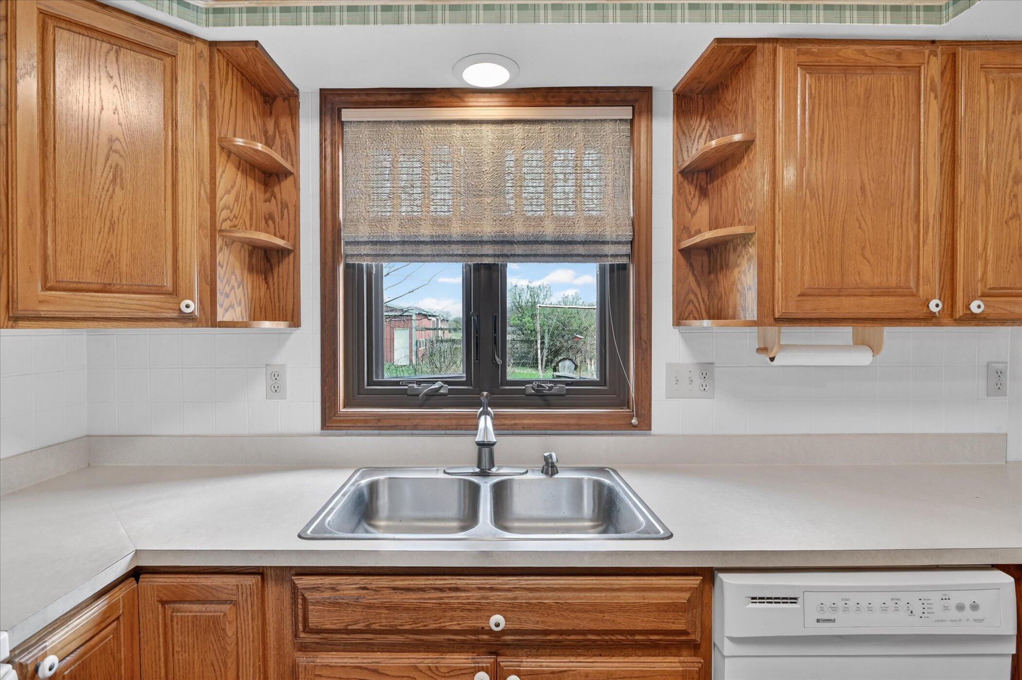 15300 20 Mile Road Marshall, MI 49068 - Photo 18 of 55 18-15300-20-Mile-Rd-Marshall-Windowstill