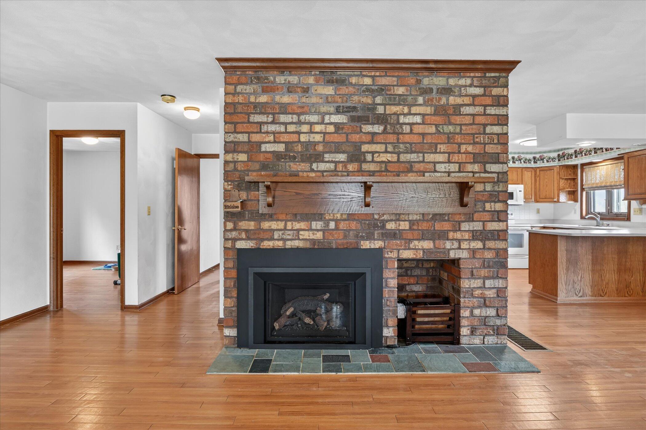 15300 20 Mile Road Marshall, MI 49068 - Photo 5 of 55 08-15300-20-Mile-Rd-Marshall-Windowstill