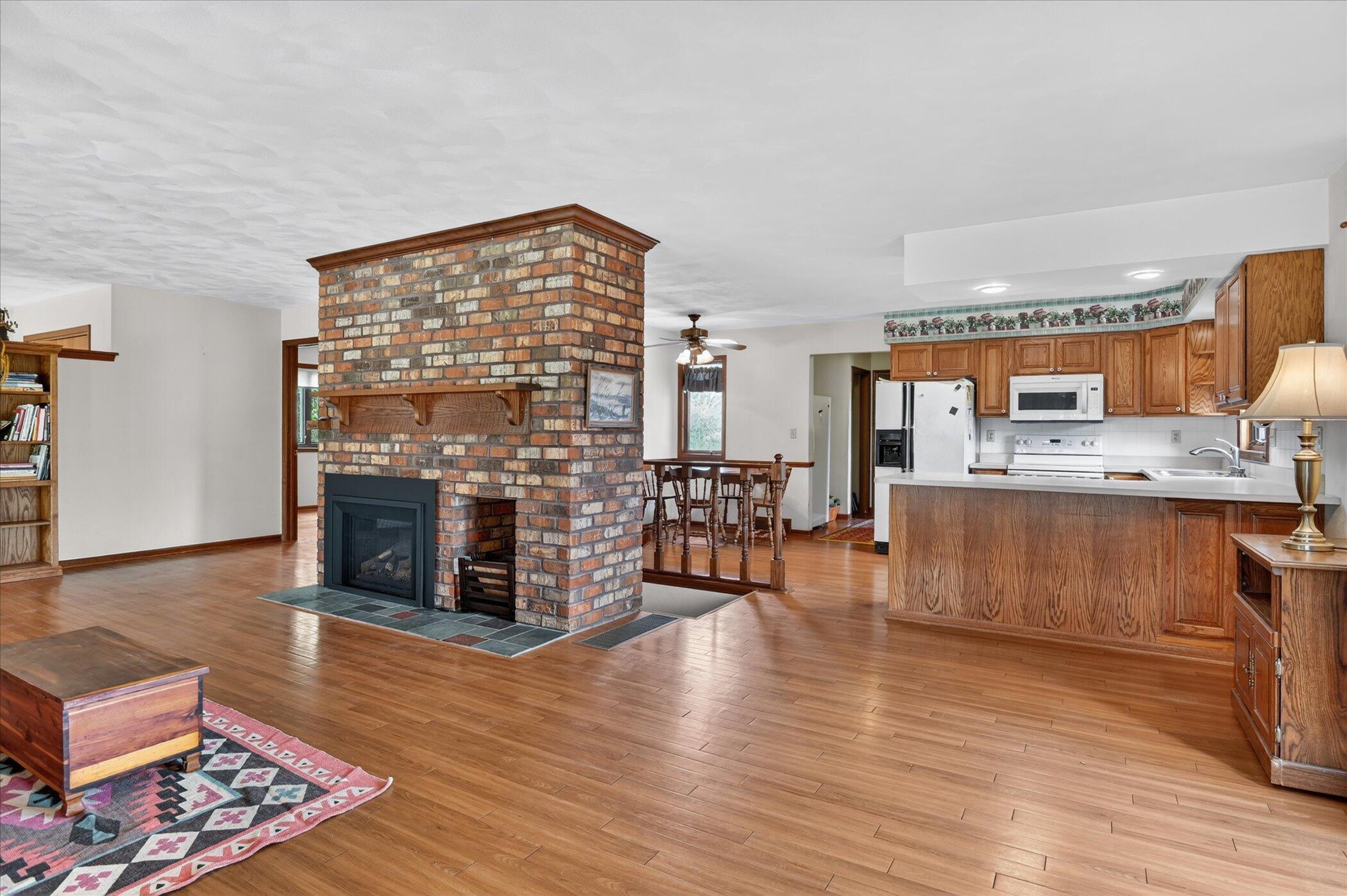 15300 20 Mile Road Marshall, MI 49068 - Photo 6 of 55 06-15300-20-Mile-Rd-Marshall-Windowstill