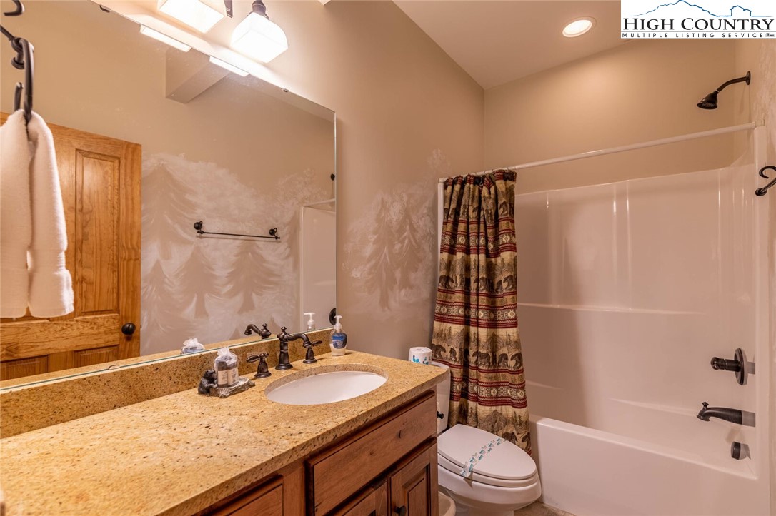 253 Alpine Road Blowing Rock, NC 28605 - Photo 30 of 50 Gallery Image 30