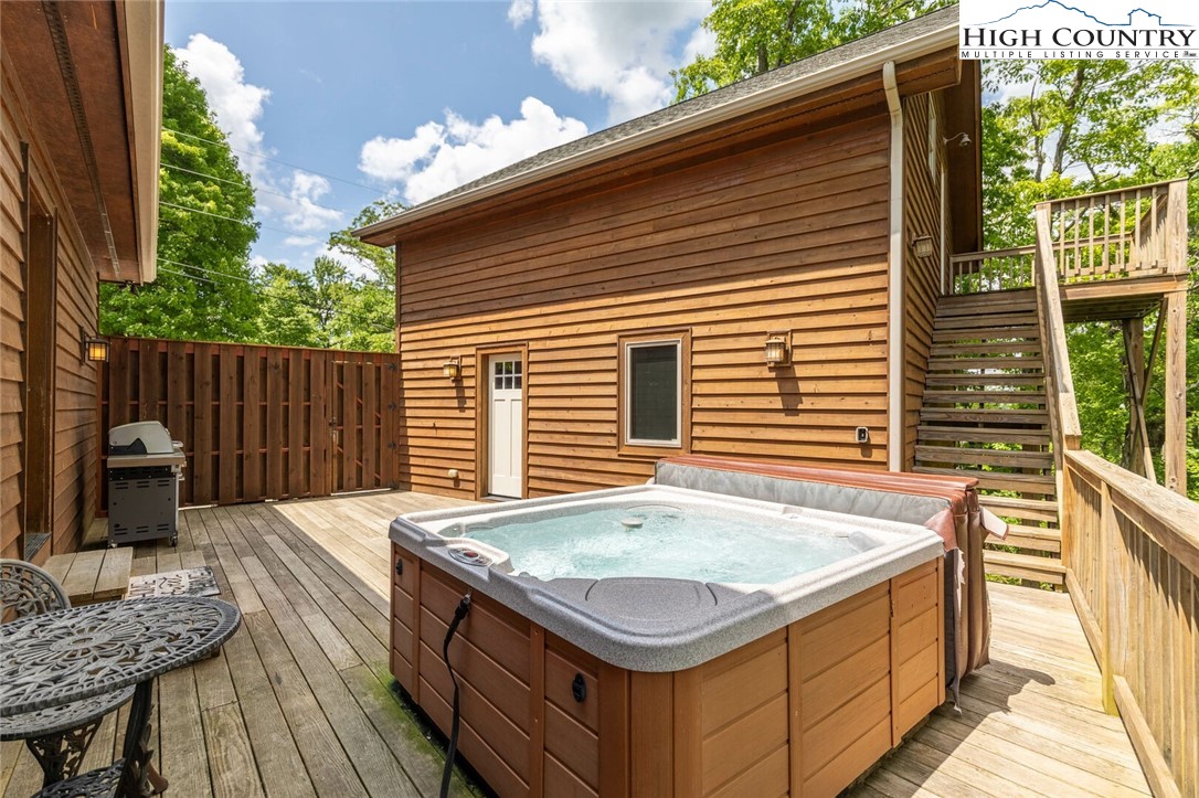 253 Alpine Road Blowing Rock, NC 28605 - Photo 37 of 50 Gallery Image 37