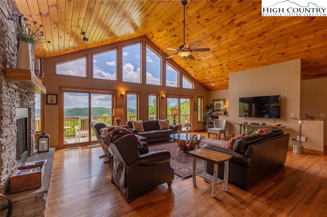 253 Alpine Road Blowing Rock, NC 28605 - Photo 4 of 50 Gallery Image 4